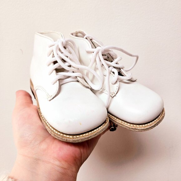 3 For 15✨️🌞 Vintage 1980s Bonnie Stewart Leather Baby Shoes - size 12 months - Picture 3 of 6